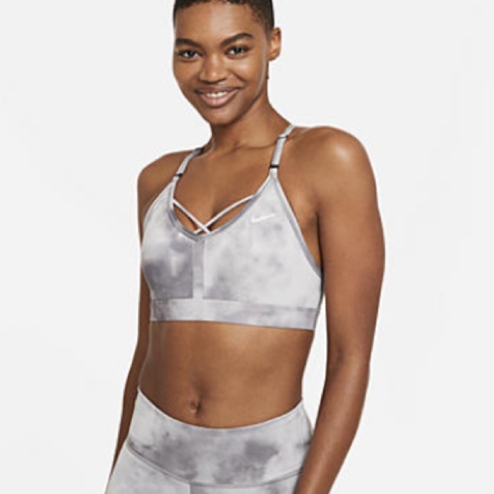 NEW: NIKE Icon Dri-FIT Indy Icon Clash Light- Support Bra, Medium